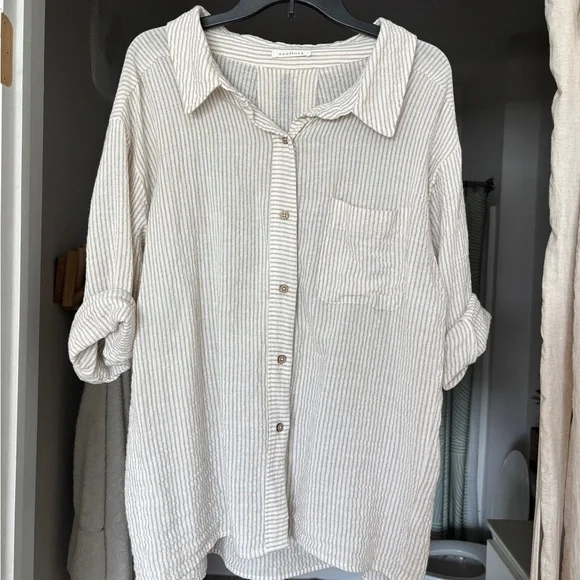 Neuflora Venice Button Down - Tan - Picture 4 of 9